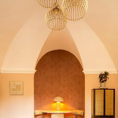 Rocca Apartment *